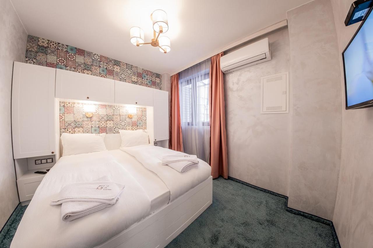 Sofia Rococo Life Apartments Extérieur photo